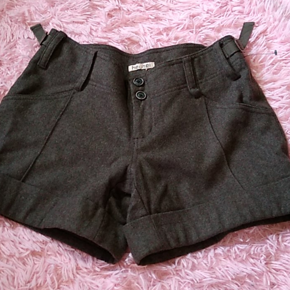 Lederhosen style anthropologie green shorts